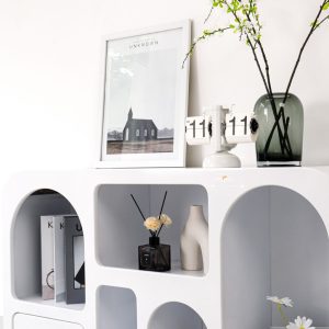 Bàn trang trí orin – Mẫu tủ hiện đại dạng vòm độc đáo